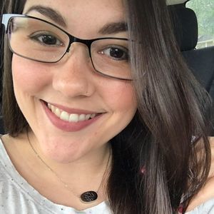 Meet your Posher, Lindsey